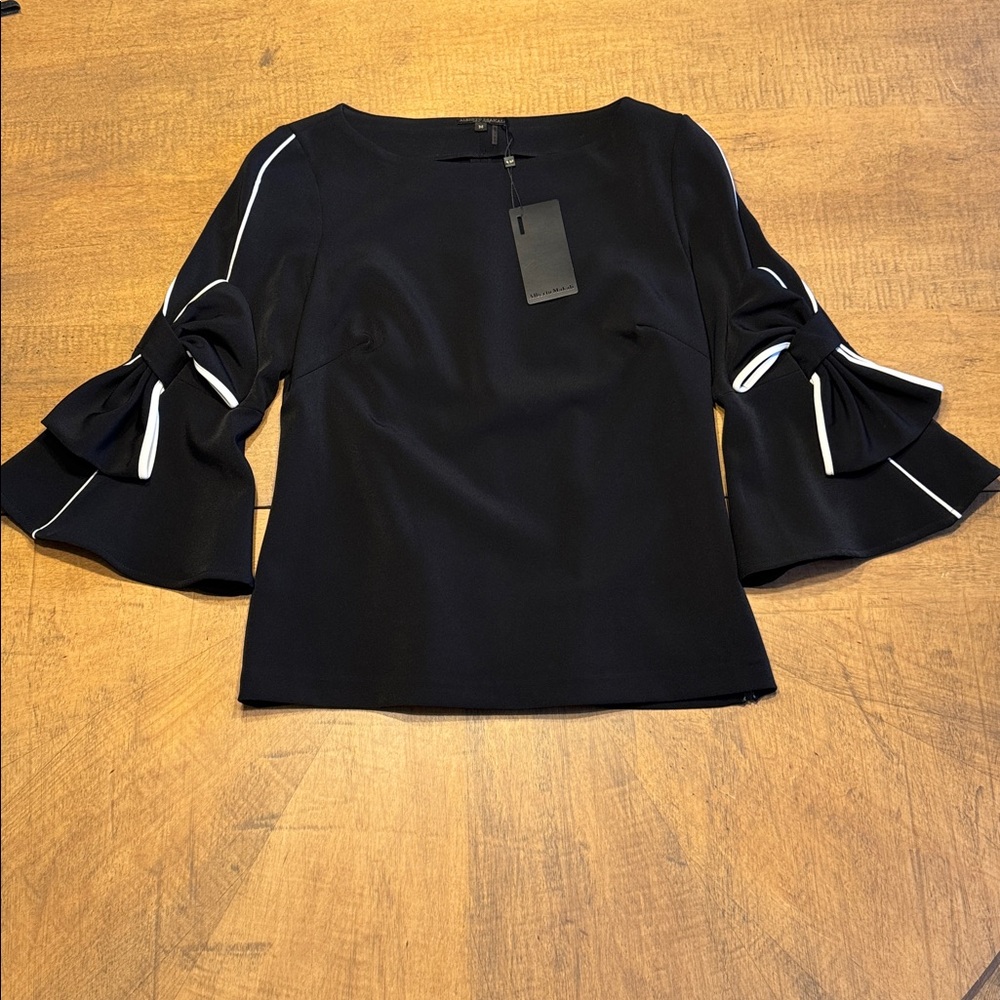 Alberto Makali NWT Bow Detail 3/4 Bell Sleeve Blouse Black White Trim Medium.